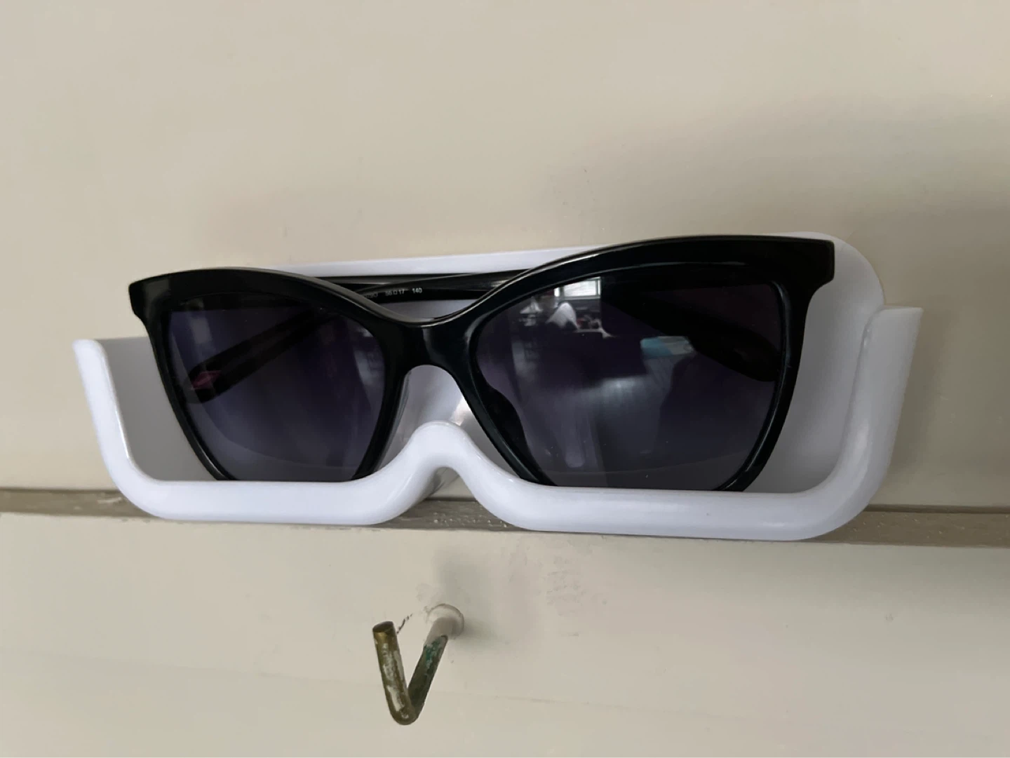 White Glasses Holder Stand with adhesive