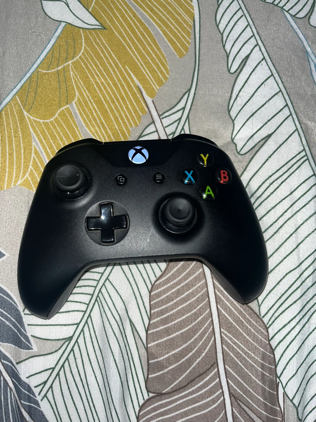 Xbox Wireless Controller - photo 2