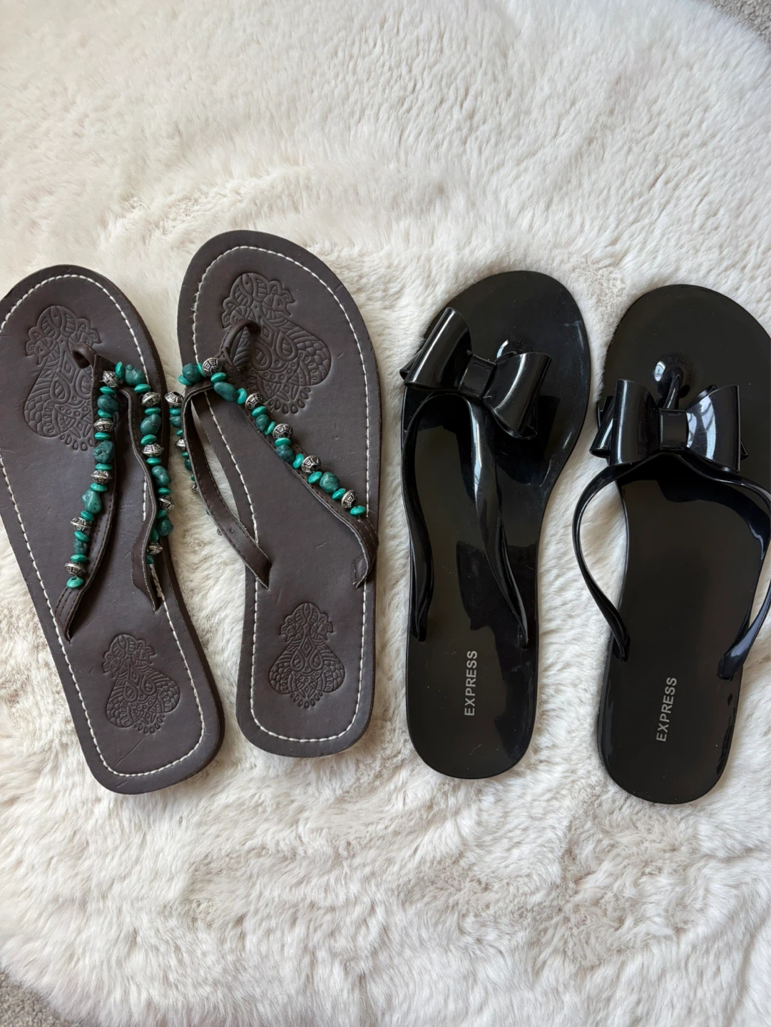 2x womans Flip Flops / Sandals - photo 2