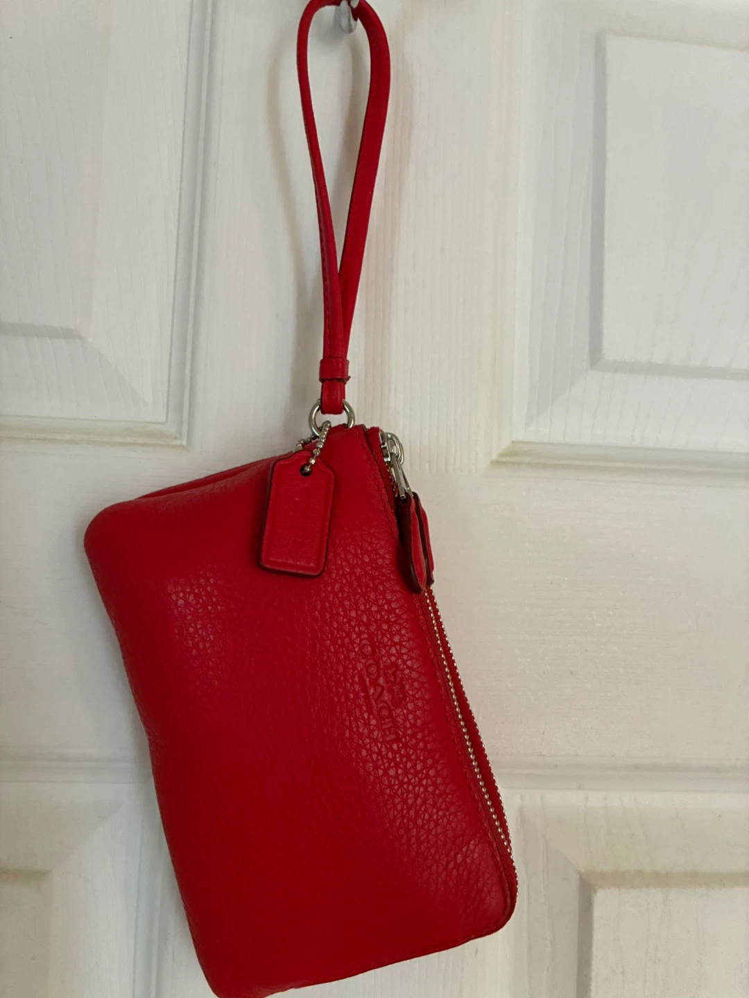 Red Coach Wristlet Purse - photo 5