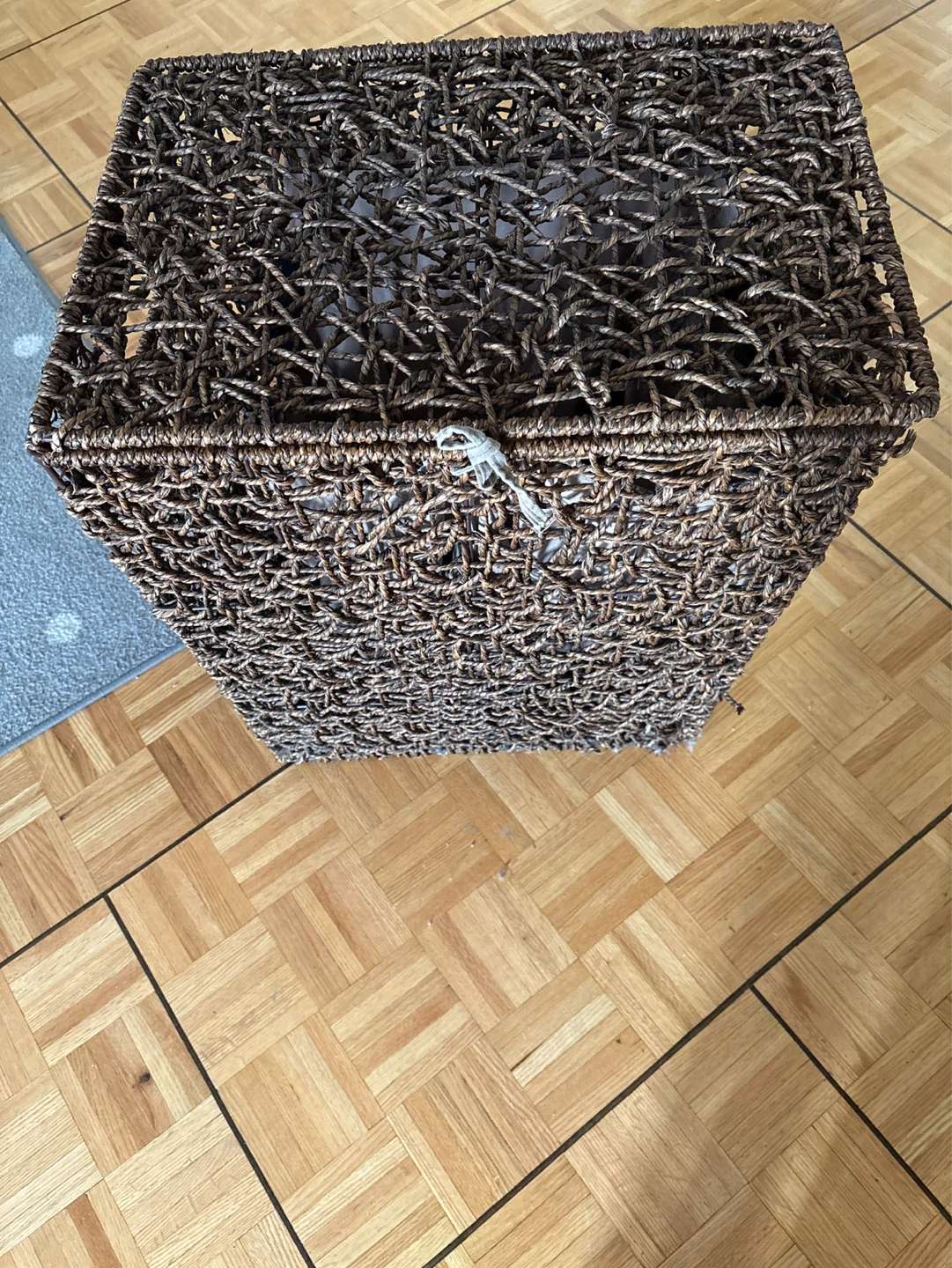 Woven Laundry Hamper with Lid