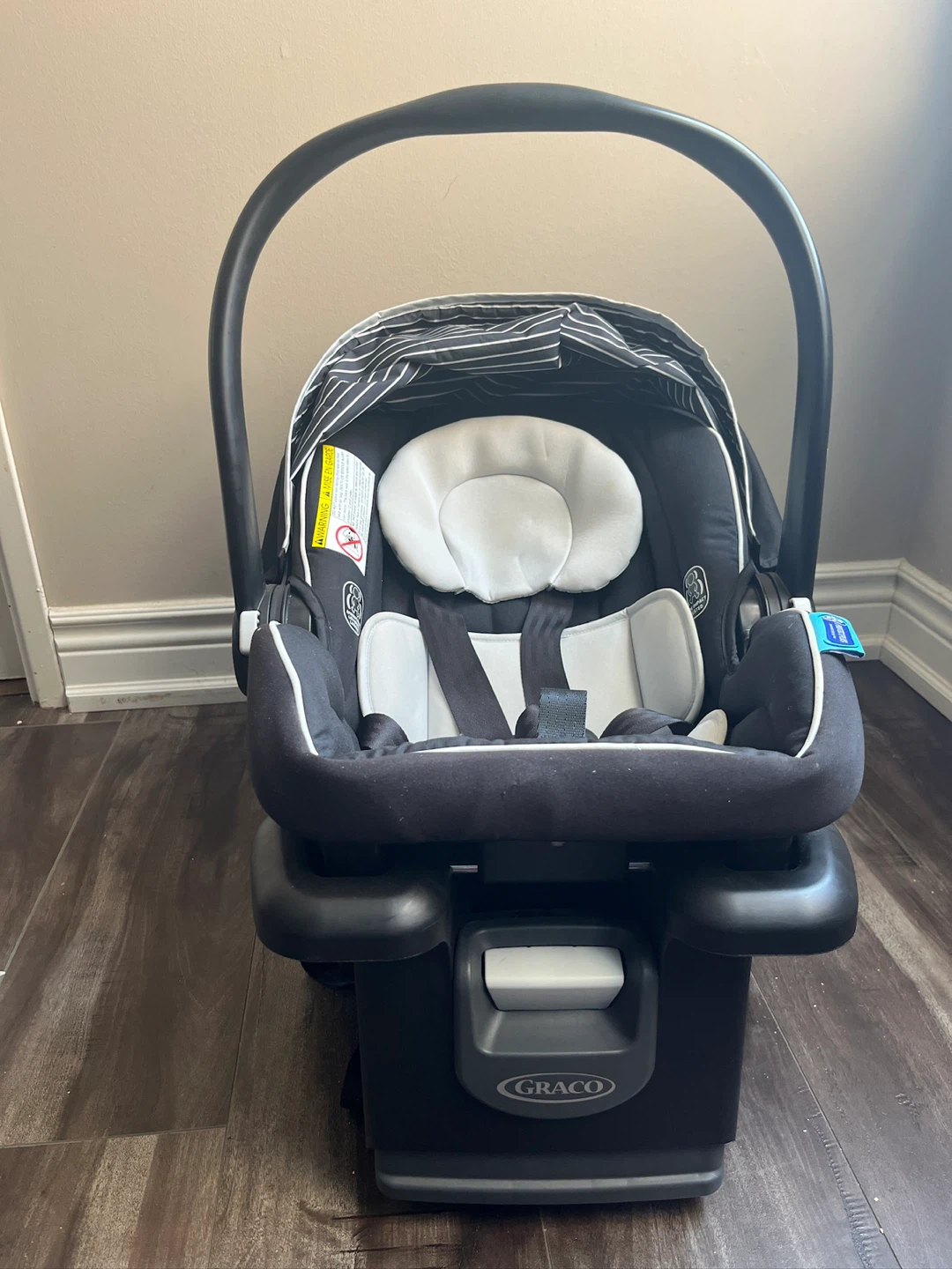 Graco SnugRide 35 Lite LX Infant Car Seat