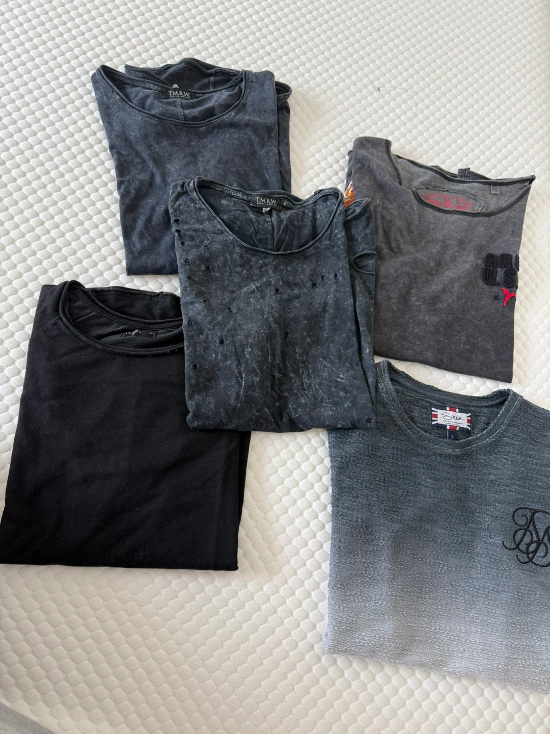 Bundle of 5 Men's T-Shirts
