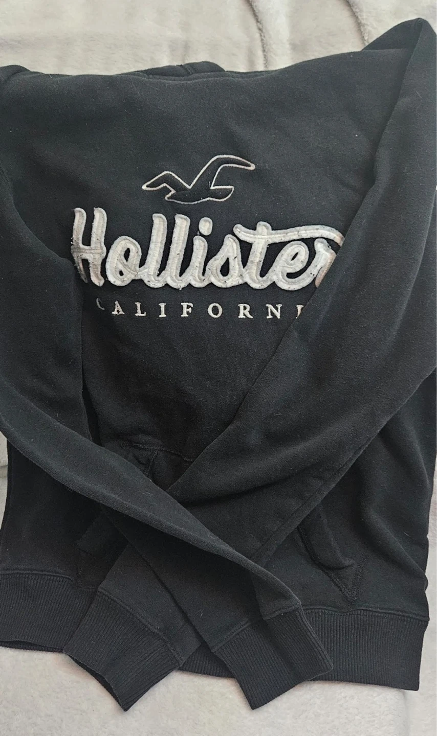 Hollister Hoodie
