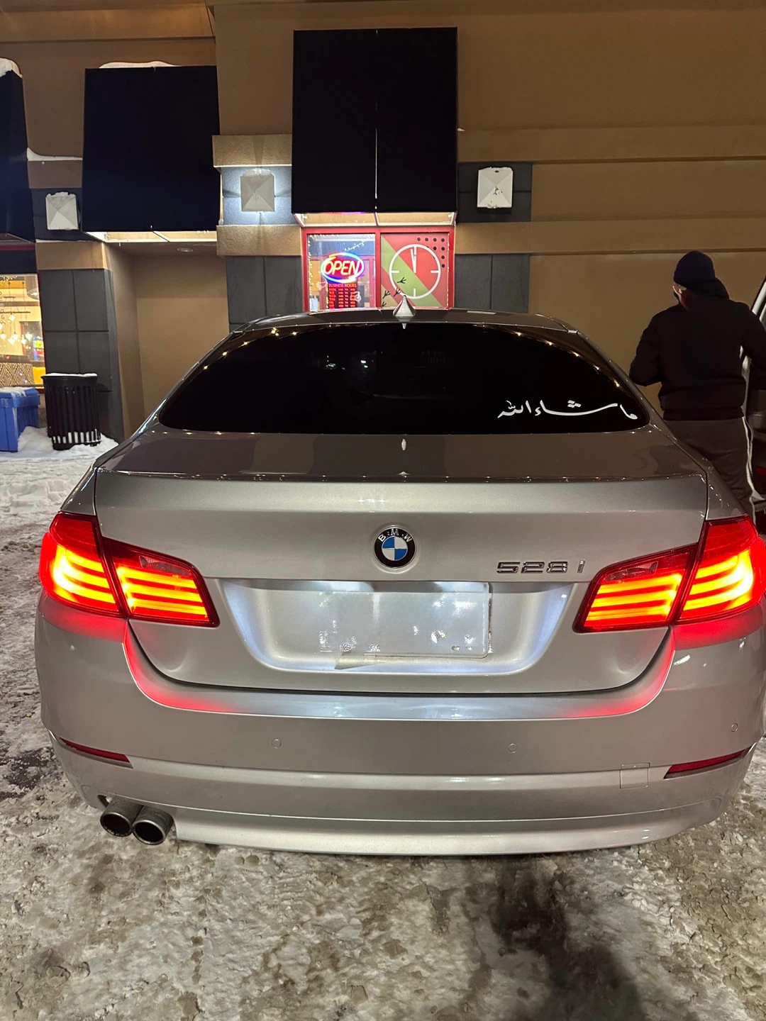 2012 BMW 528i Sedan Fully Loaded - photo 2