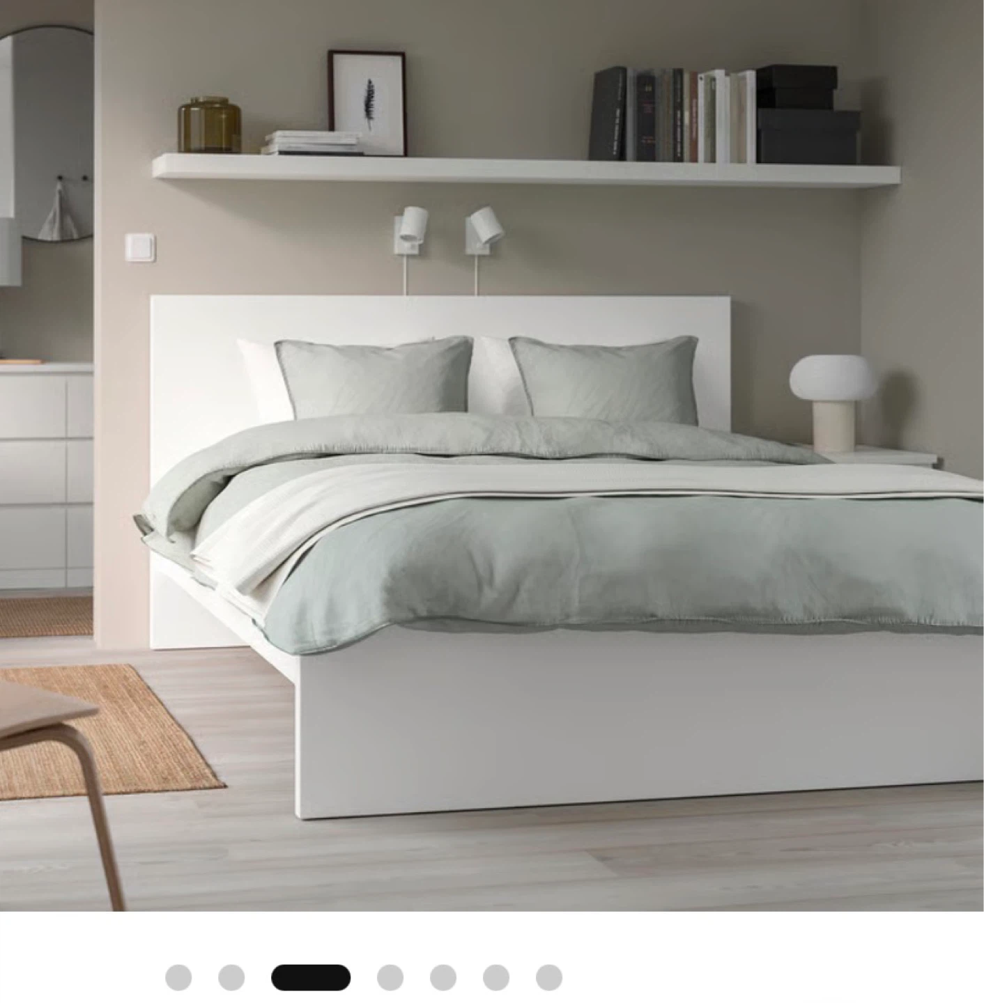 IKEA MALM Queen sized bed with 4 storage drawers- White