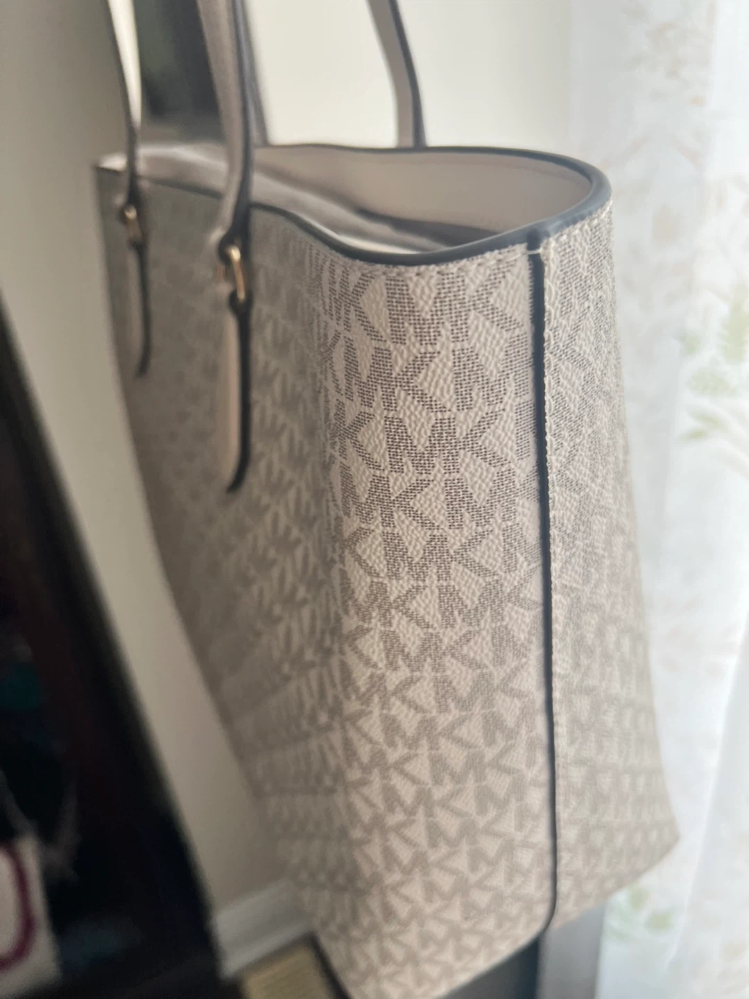 Michael Kors Tote Bag - photo 2
