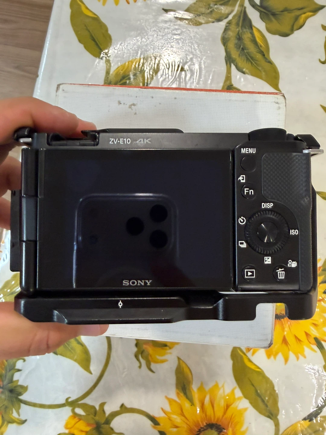 Sony ZV-E10 Camera with SmallRig Cage and Lens - photo 3