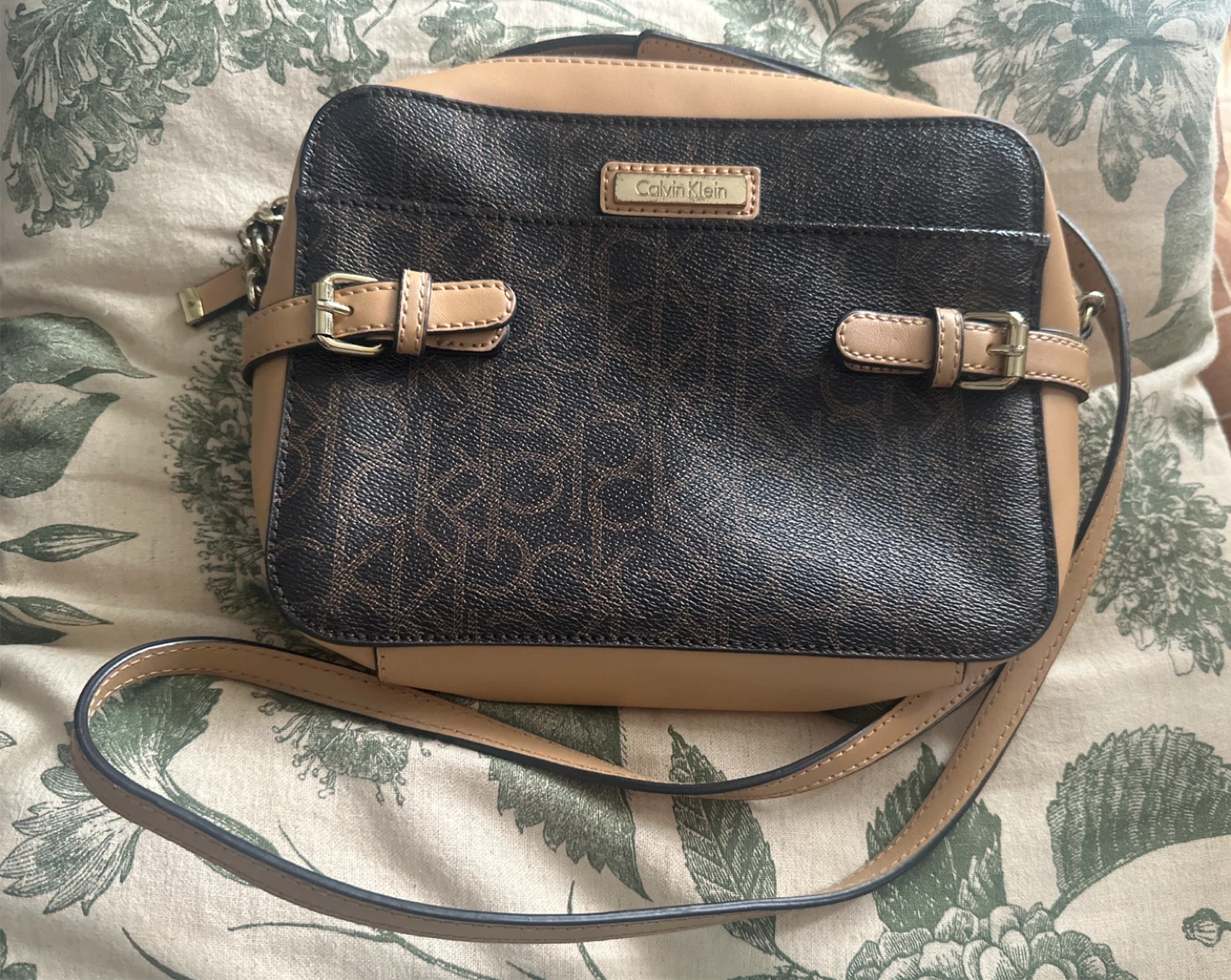 Calvin Klein Crossbody Bag