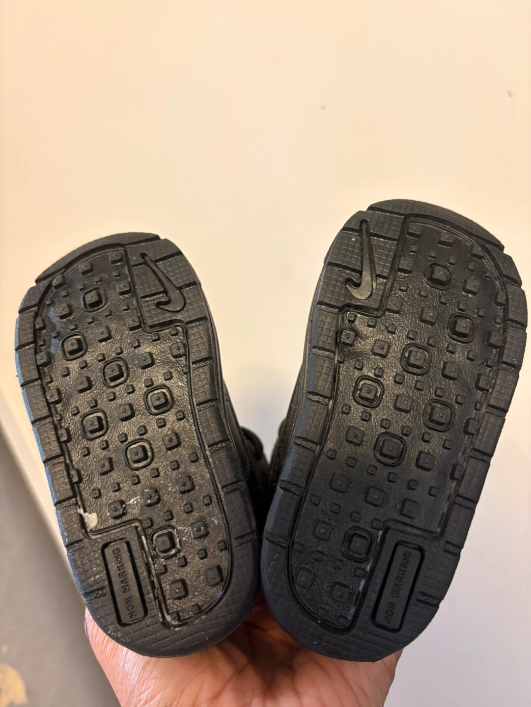 Nike Toddler Black Boots - photo 2