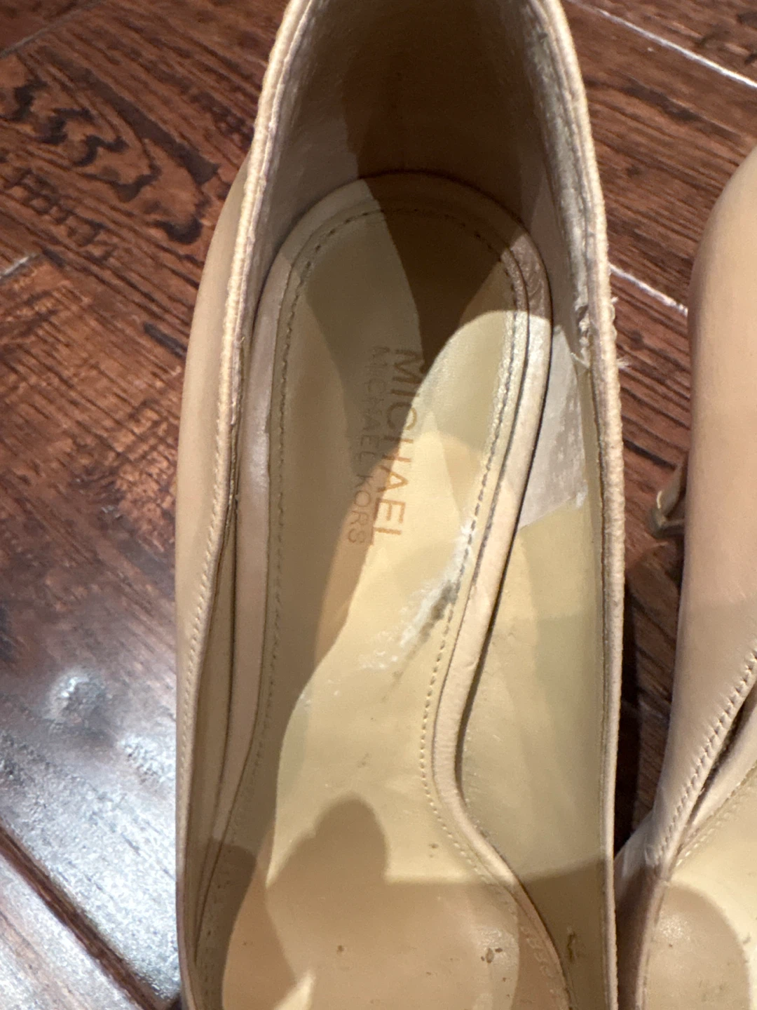 Michael Kors Nude Leather Heels - photo 2