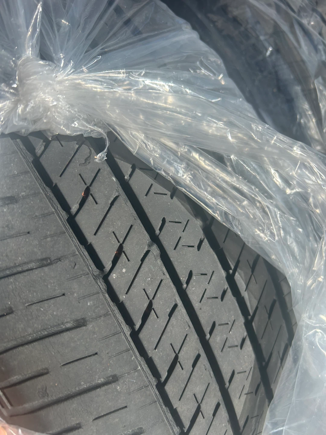 Bridgestone all season 235 55 18, Set of 4 Tires - photo 5