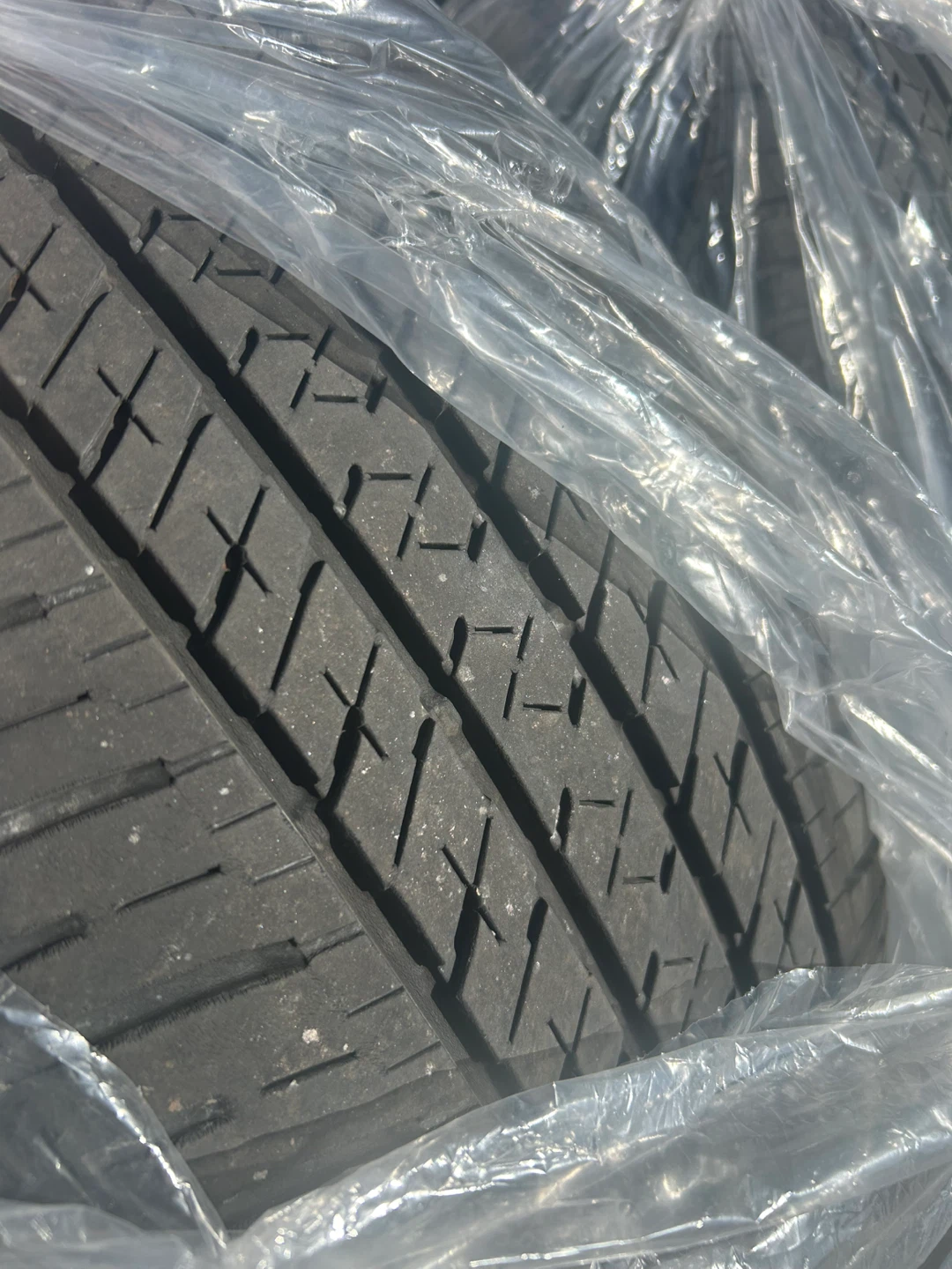 Bridgestone all season 235 55 18, Set of 4 Tires - photo 2