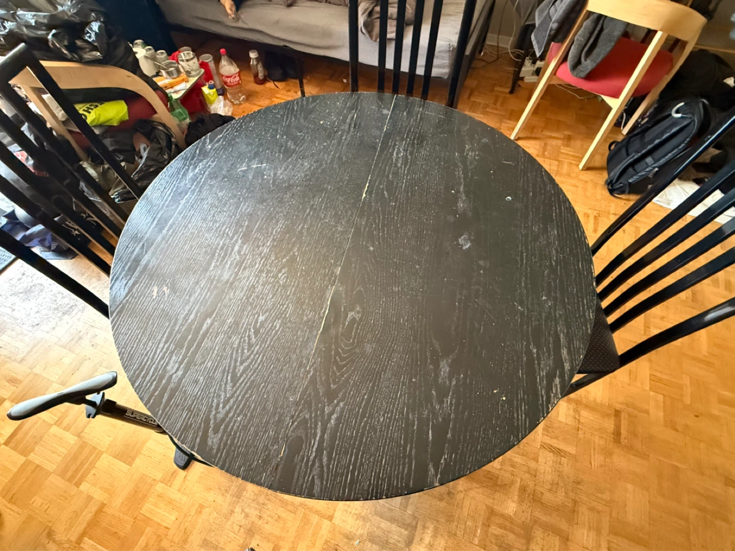 Round Dining Table with 3 Chairs - photo 3