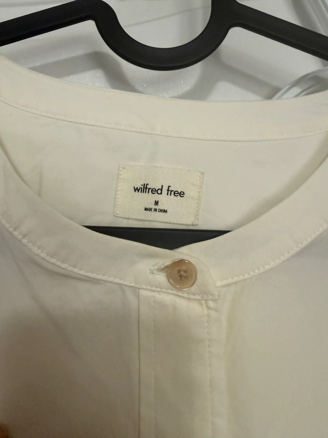 Aritzia Wilfred Free White Button-Up Shirt - photo 3