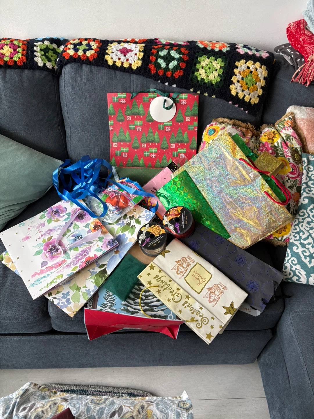 Free Gift Wrapping Supplies