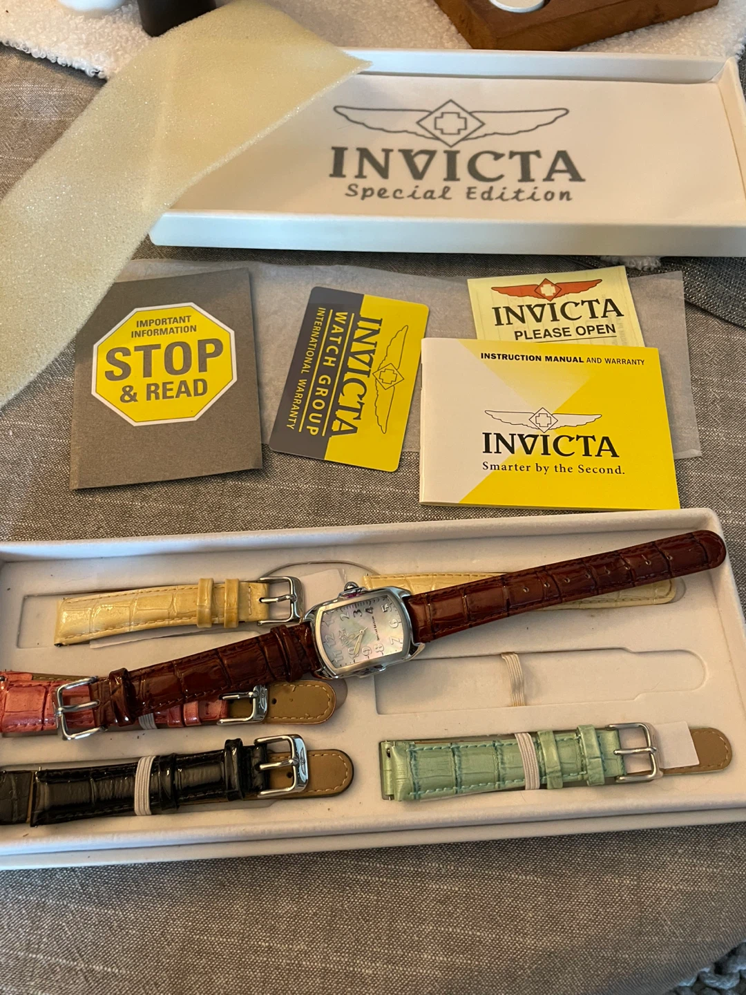 Invicta Lupah Special Edition Watch Set - photo 4