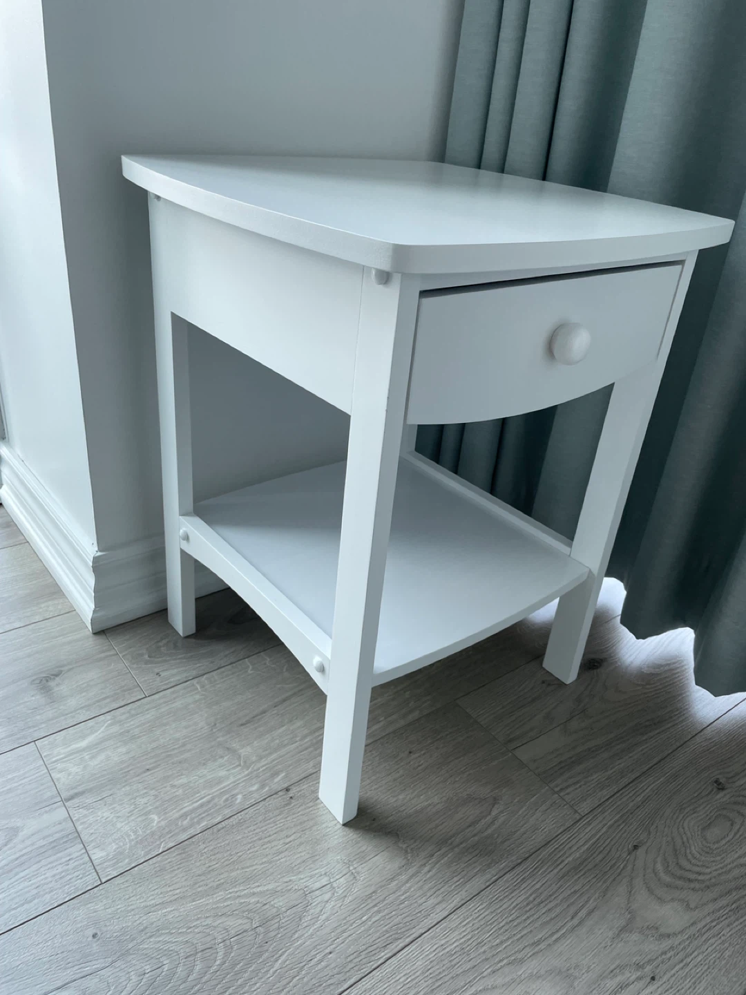 White Bedside Table with Drawer - photo 2