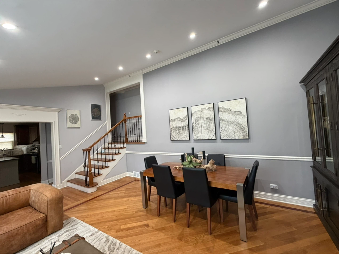 Dining Table with 6 Chairs - photo 3