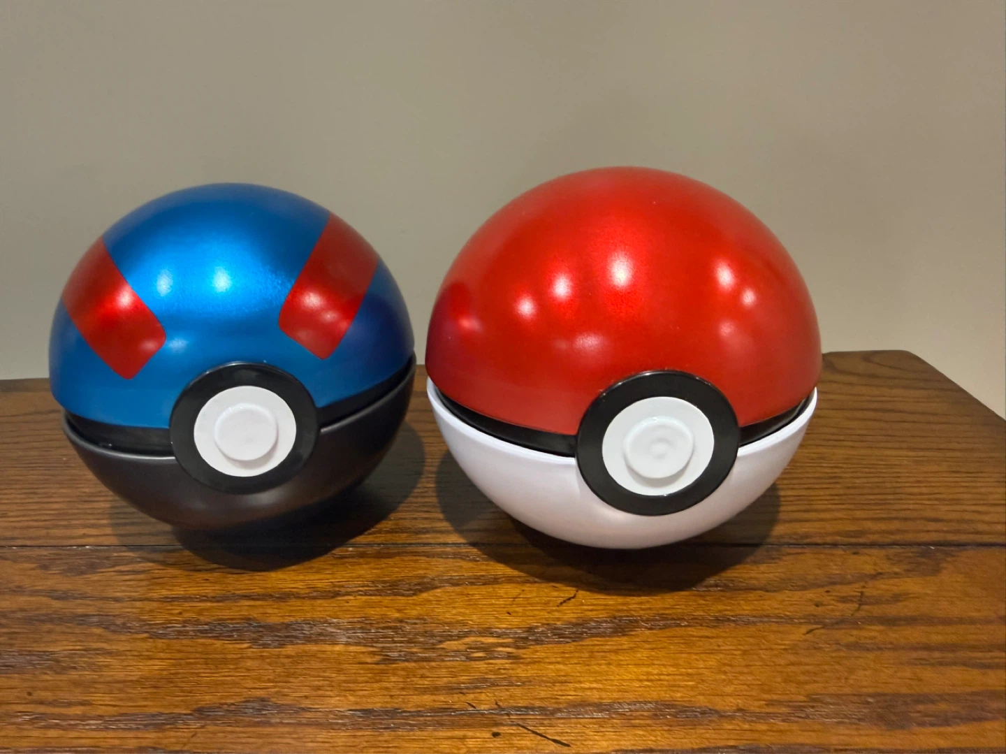 Pokémon Poké Ball Collection - photo 3