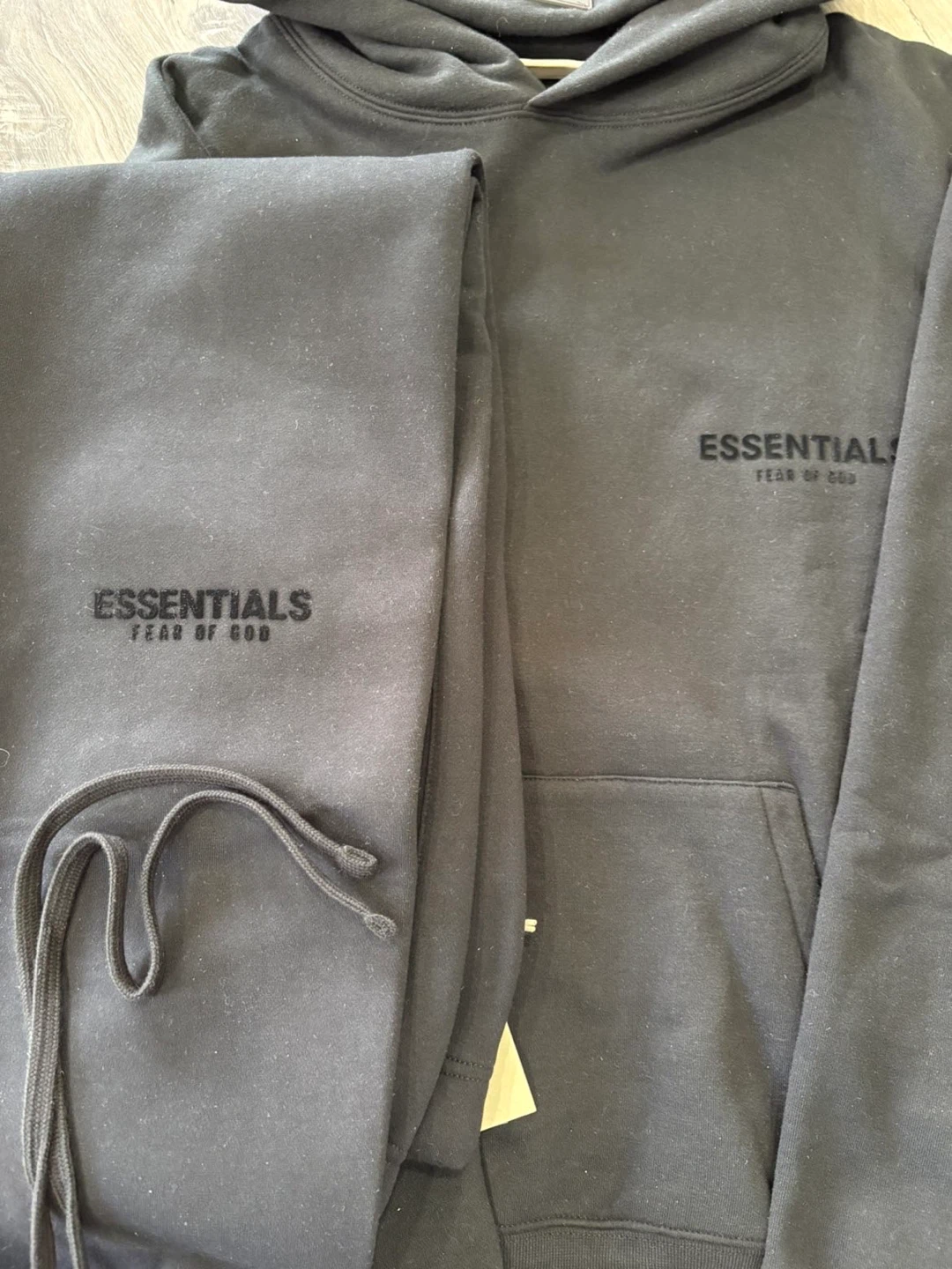 FEAR OF GOD ESSENTIALS Black Hoodie & Sweatpants Set