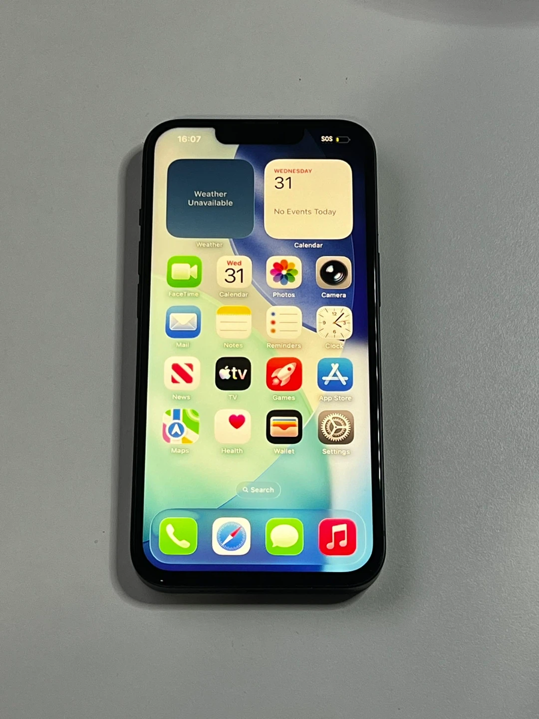 Apple iPhone 13 - 128 GB - Midnight