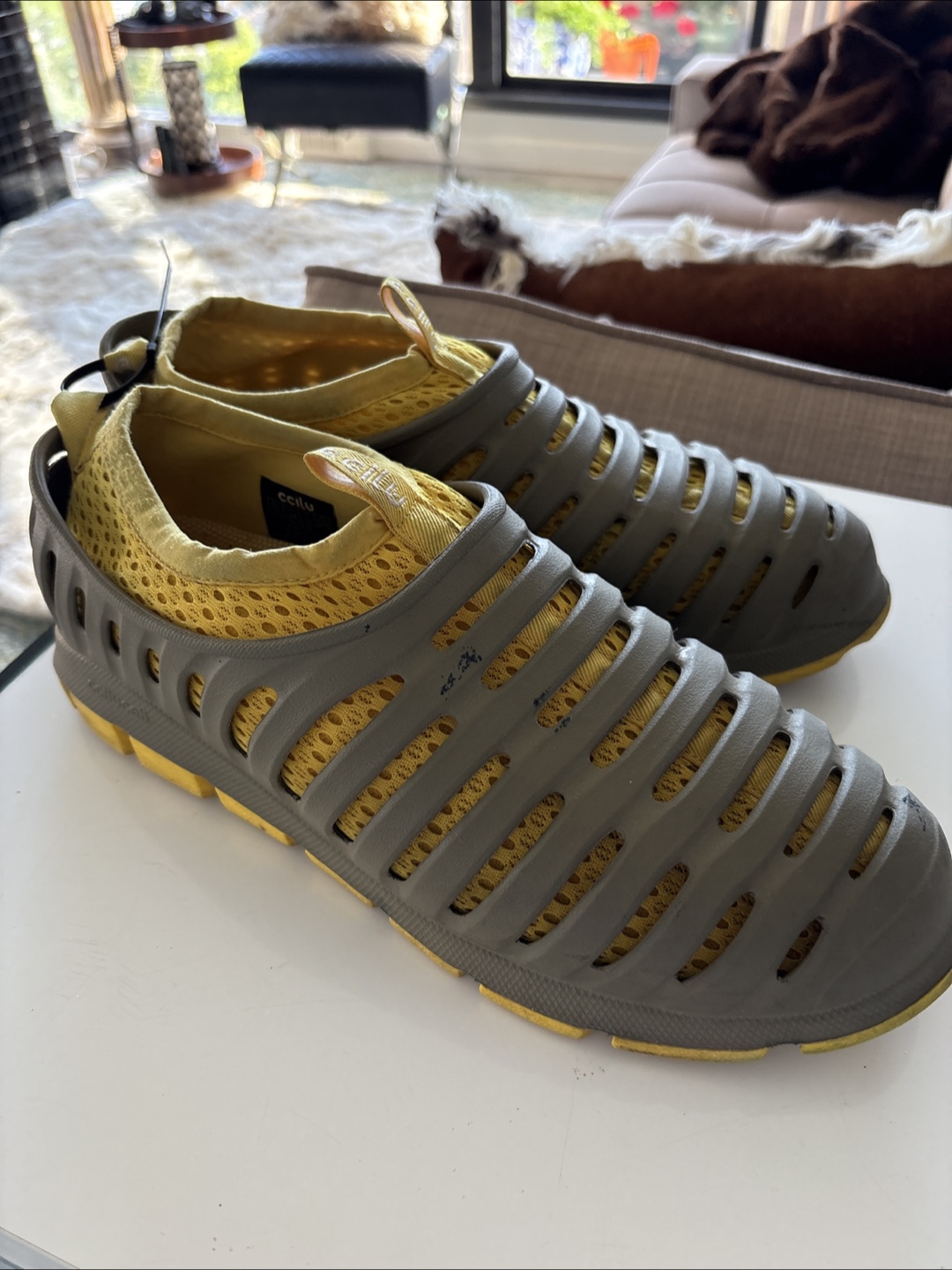 ccilu Aqua Shoes - Grey/Yellow
