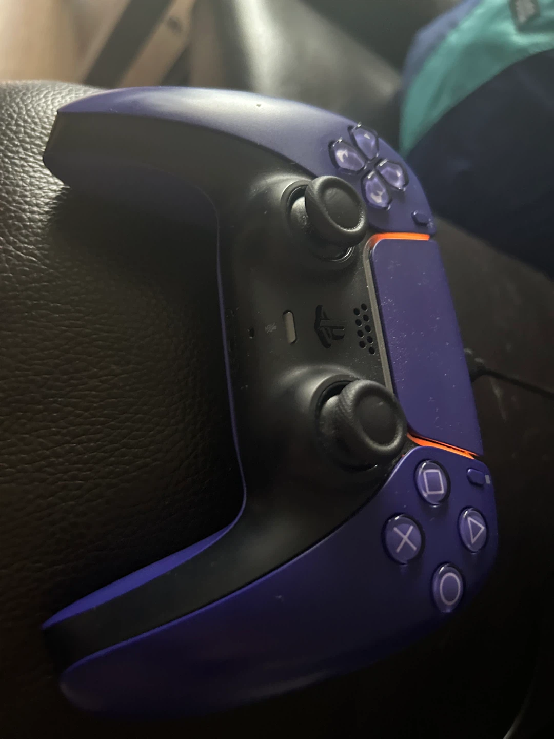 Sony DualSense Wireless Controller - Purple - photo 3