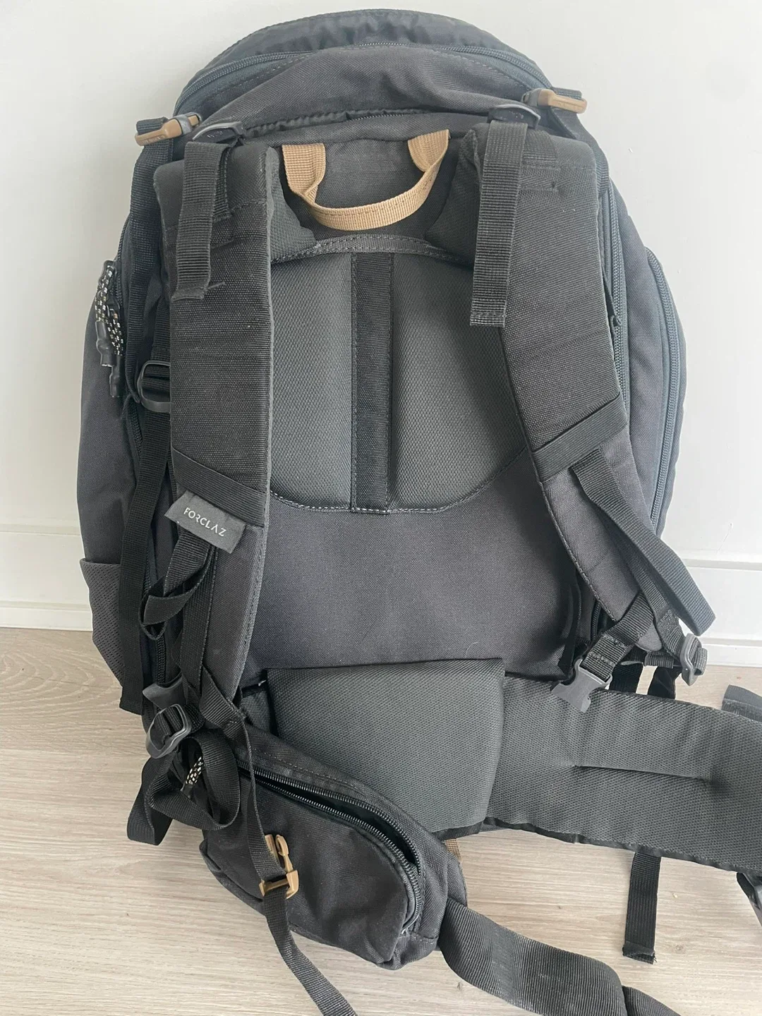 Forclaz Travel 100 Backpack - Black 40l - photo 2