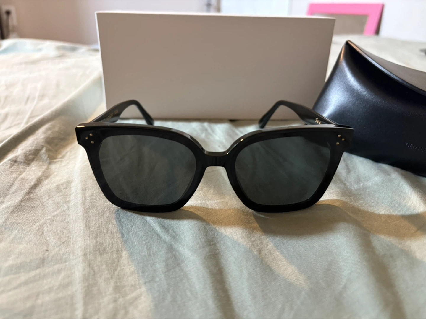 Gentle Monster Her S-01 Sunglasses - photo 2