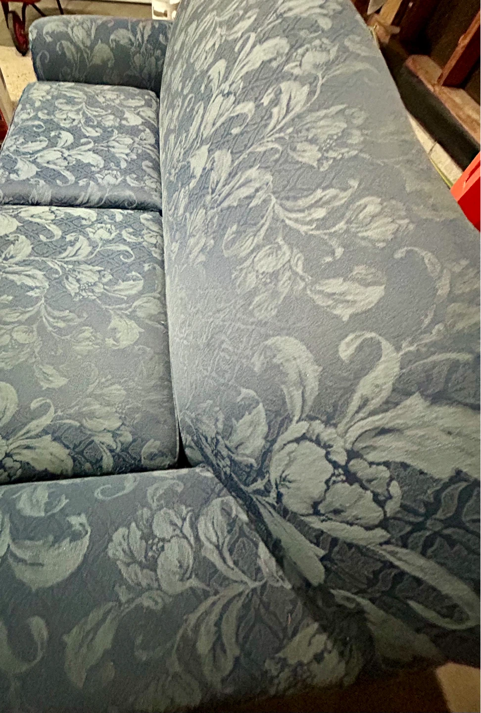 Blue Floral Loveseat Sofa and accent chair - photo 4