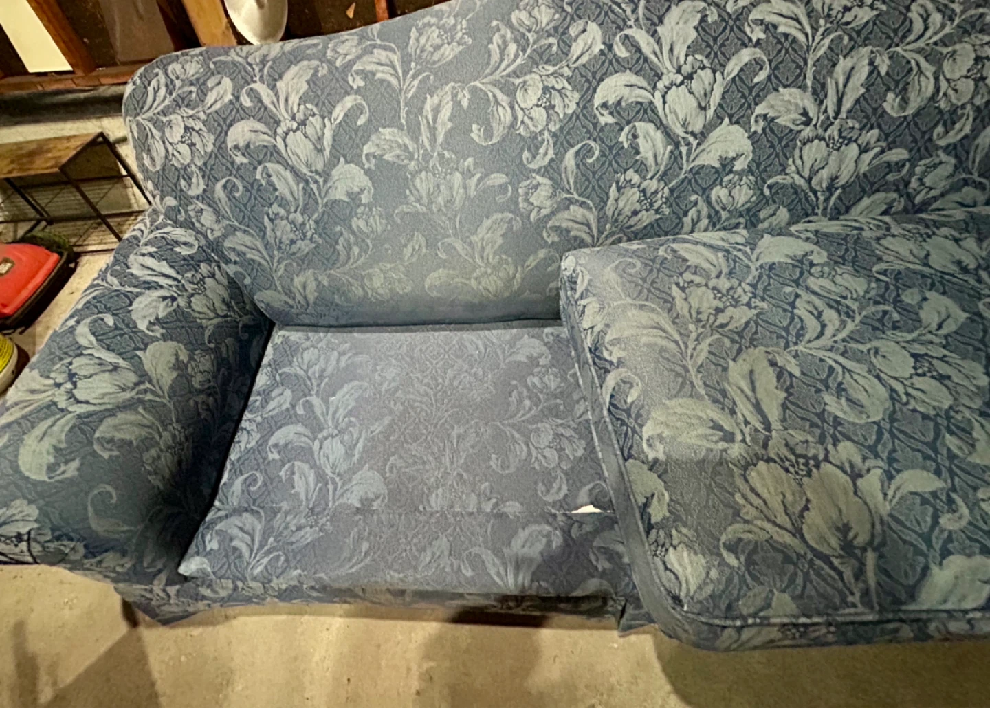 Blue Floral Loveseat Sofa and accent chair - photo 2