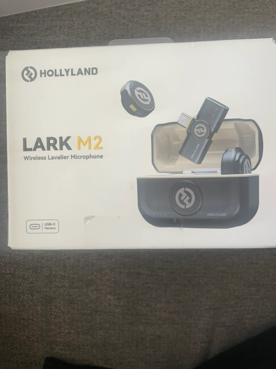 Hollyland Lark M2 Wireless Lavalier Microphone for iPhone - photo 2