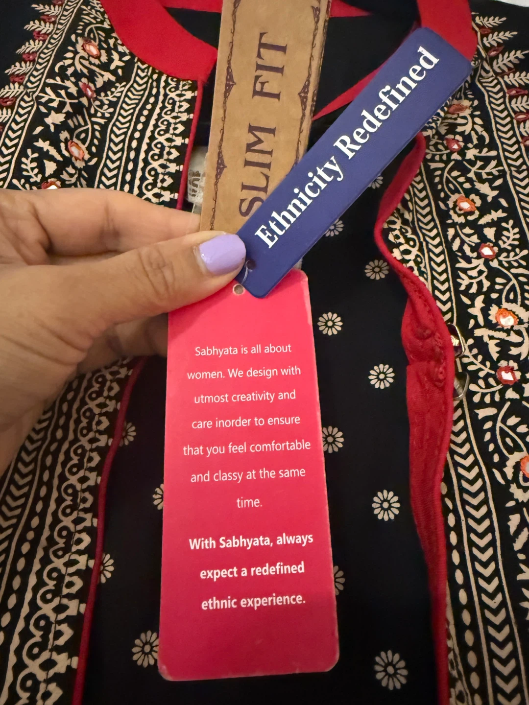 Sabhyata  Red & Black Paisley Print Maxi Dress with Vest - photo 2
