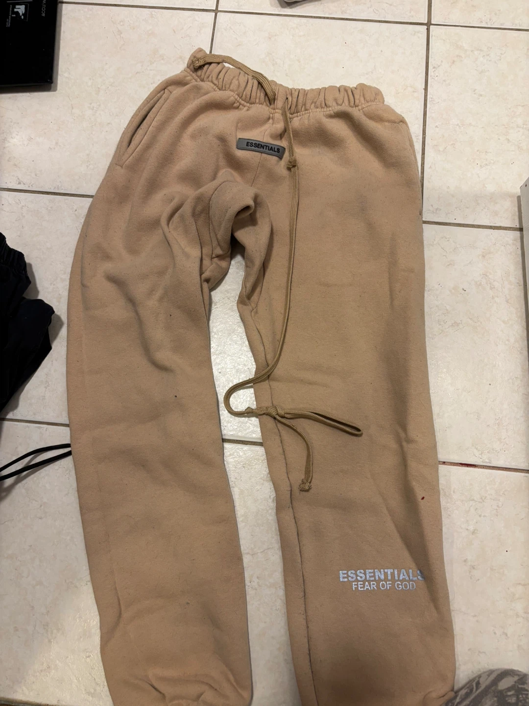 ESSENTIALS Fear of God Beige Sweatpants