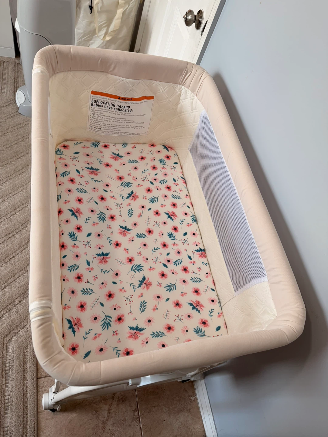 suihuooo 4-in-1 Bassinet Bedside Sleeper, Rocking Crib, Cream - photo 3