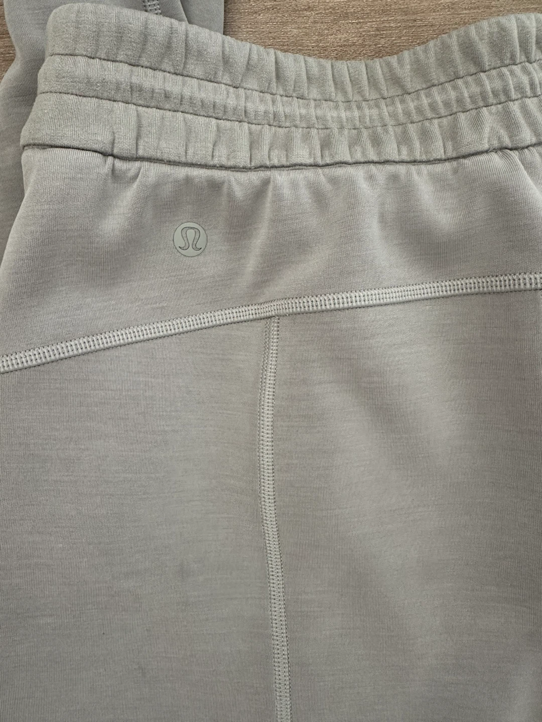 Lululemon Grey Recycled Polyester Blend Athleisure Set - photo 2