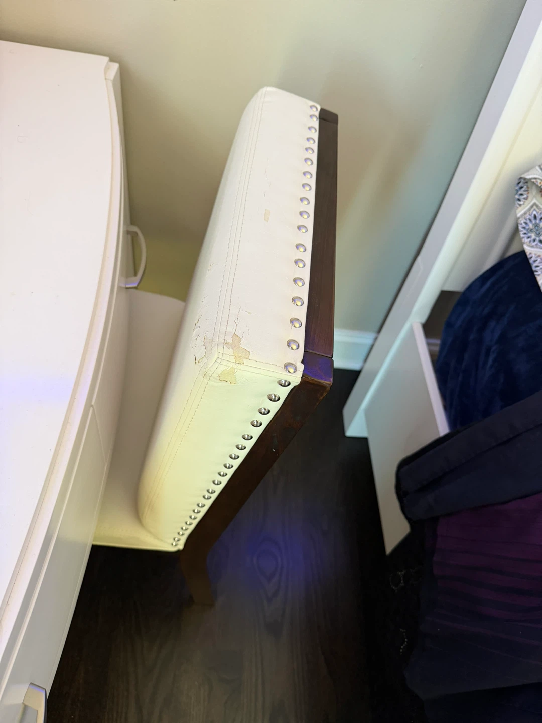 White Vanity Stool with Nailhead Trim - photo 3