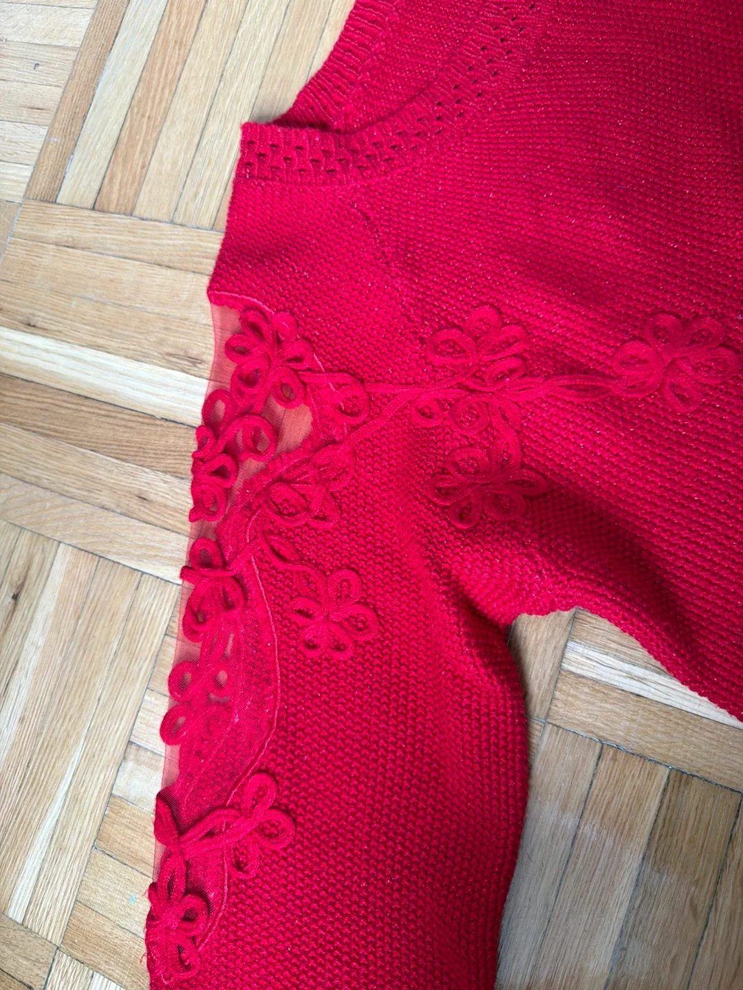 Red Sweater with Lace Detail - photo 3