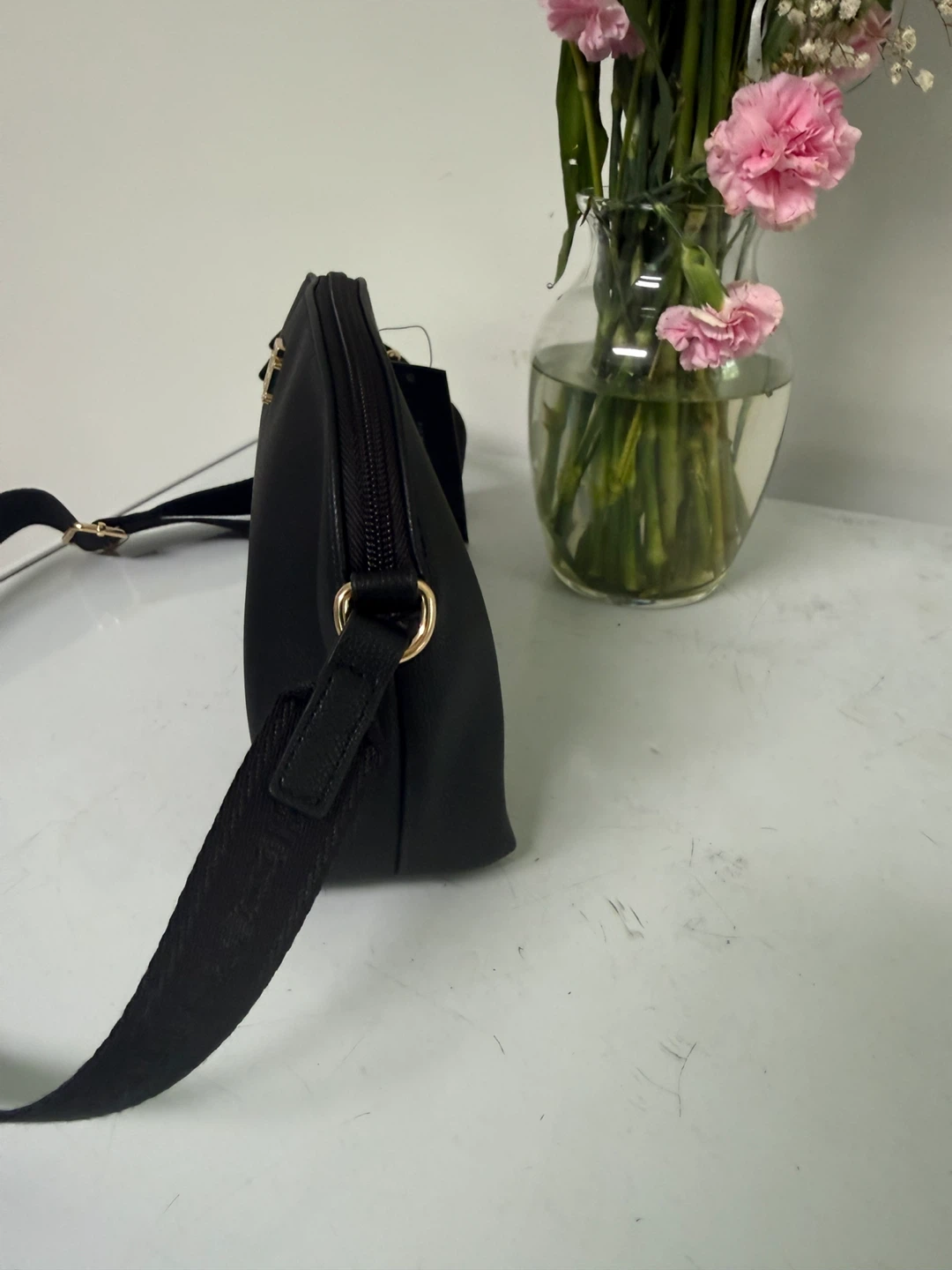 Tommy Hilfiger Black Crossbody Bag - photo 4