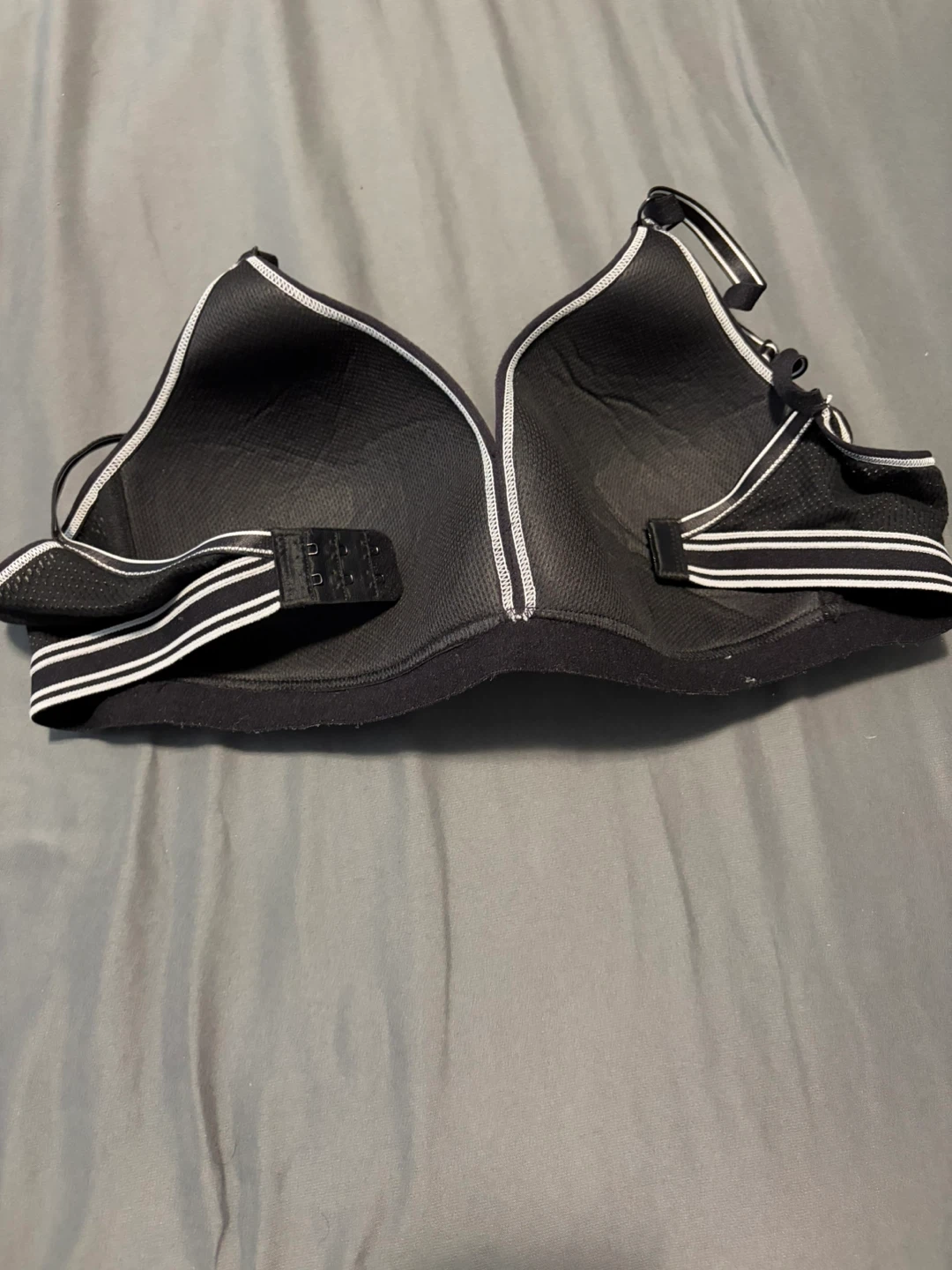 Brand New Sportek Black Sports Bra 38C - photo 2