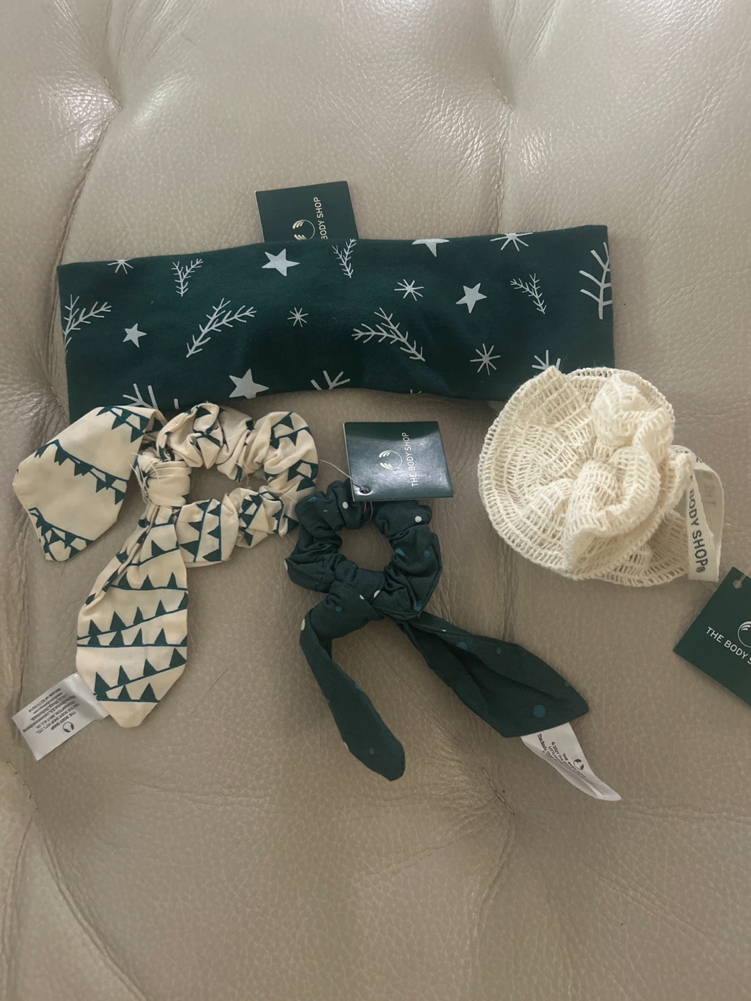 The Body Shop- Scrunchies & headband, Bath Puff Set