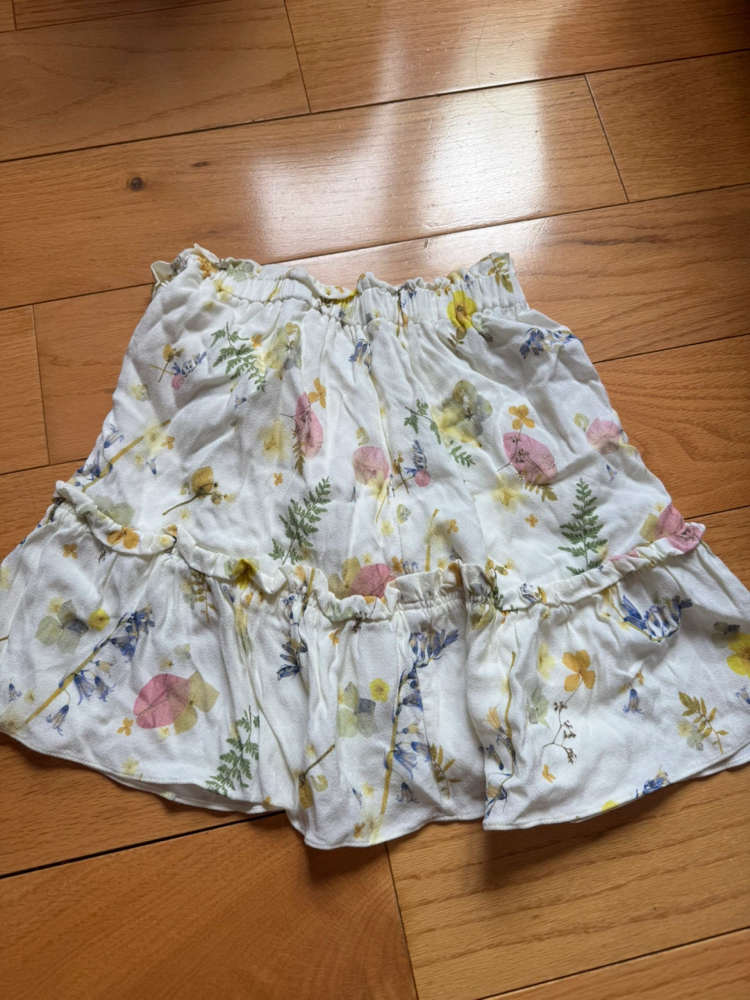 Aritzia Floral Mini Skirt - XS