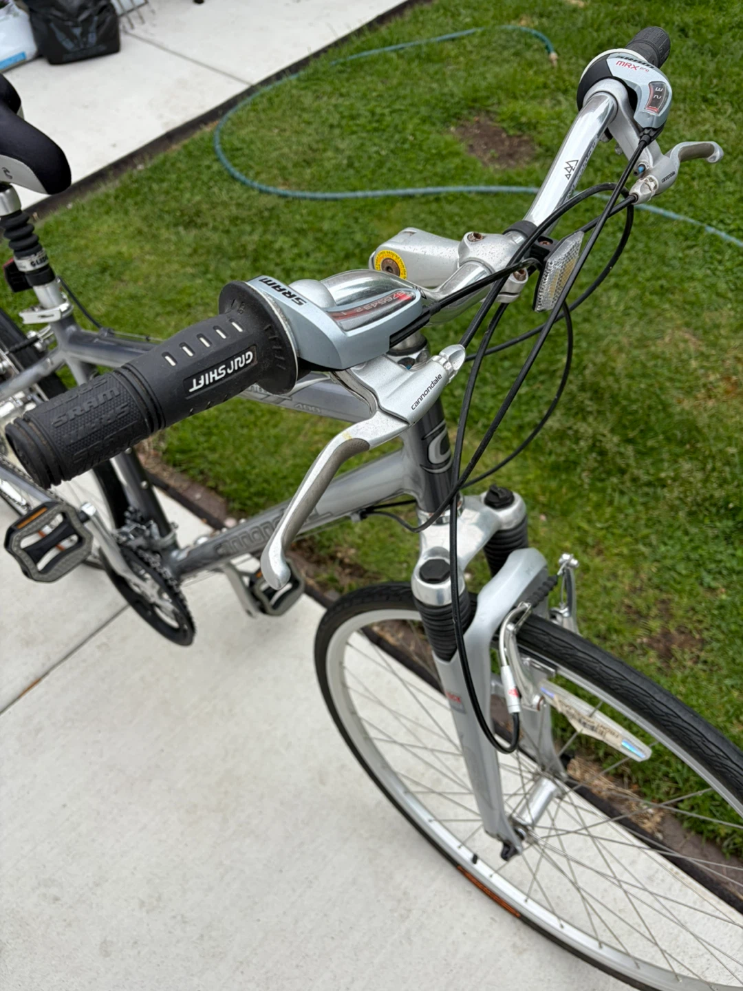 Cannondale Adventure 400 Hybrid Bike - photo 4