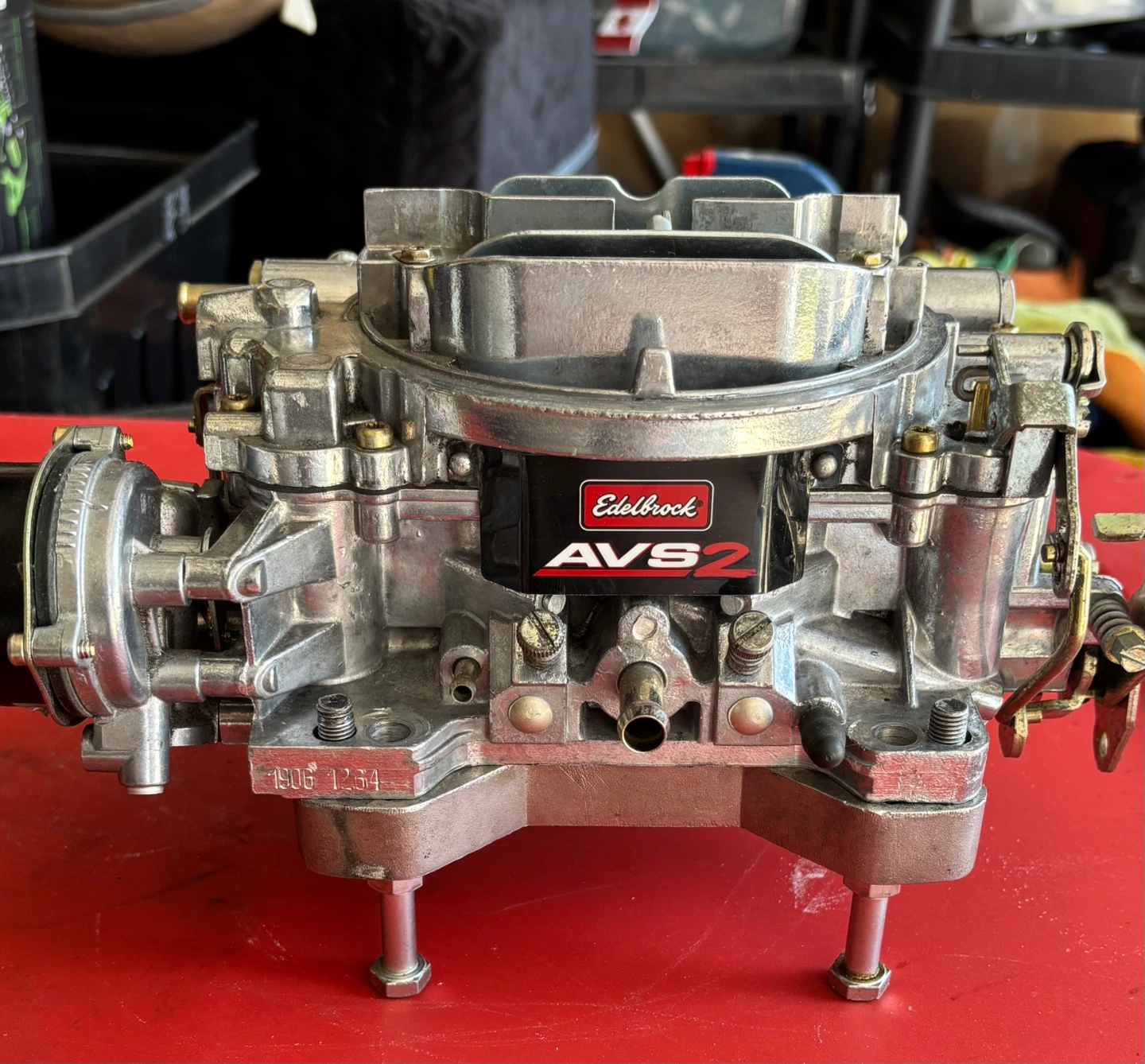 Edelbrock AVS2 Carburetor