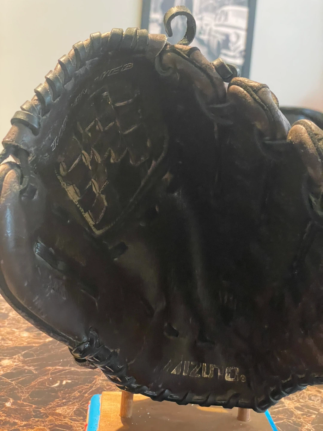Mizuno Baseball Glove - photo 4