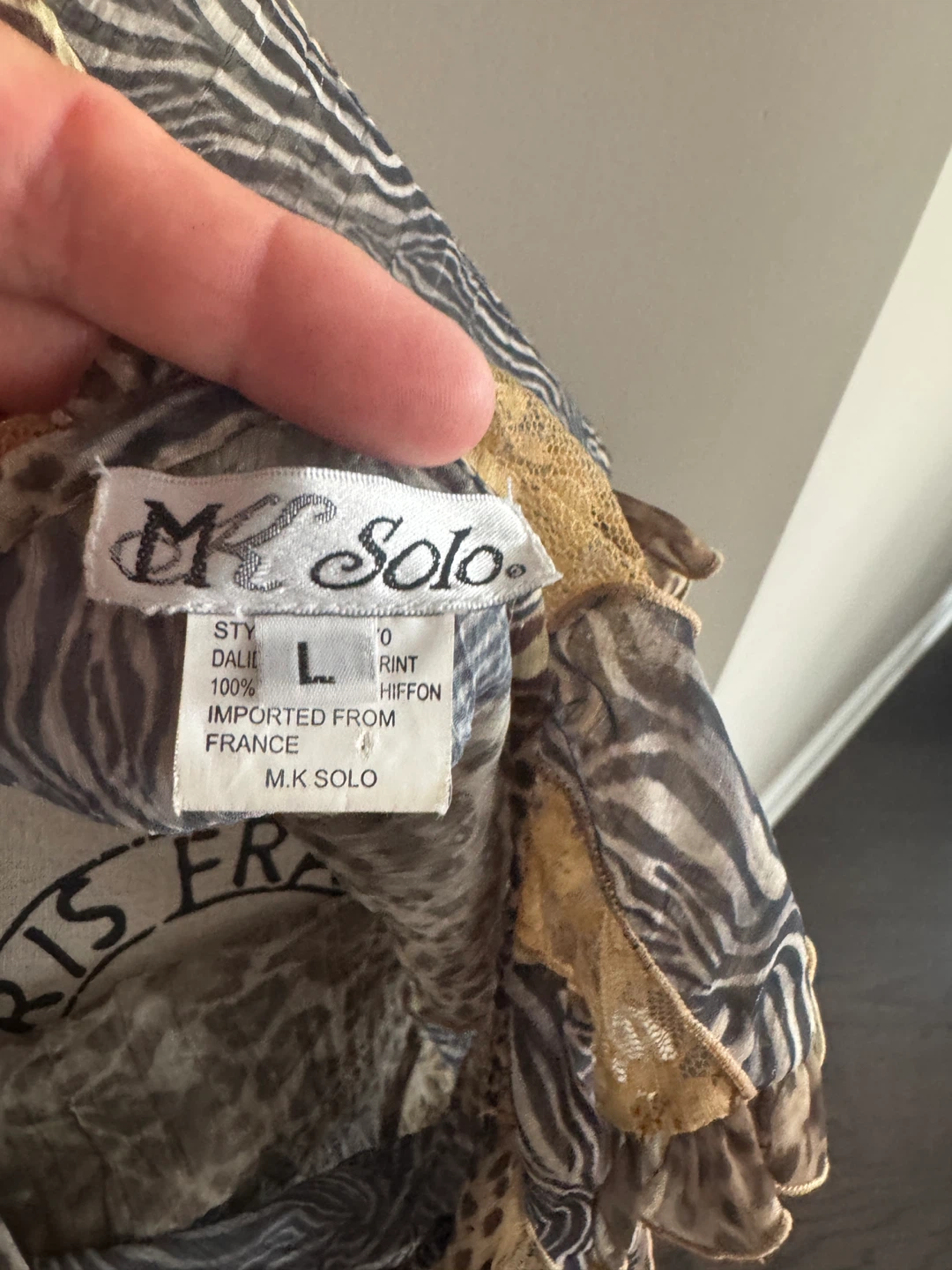 M.K. Solo Sheer Animal Print Ruffle Blouse Size L - photo 5