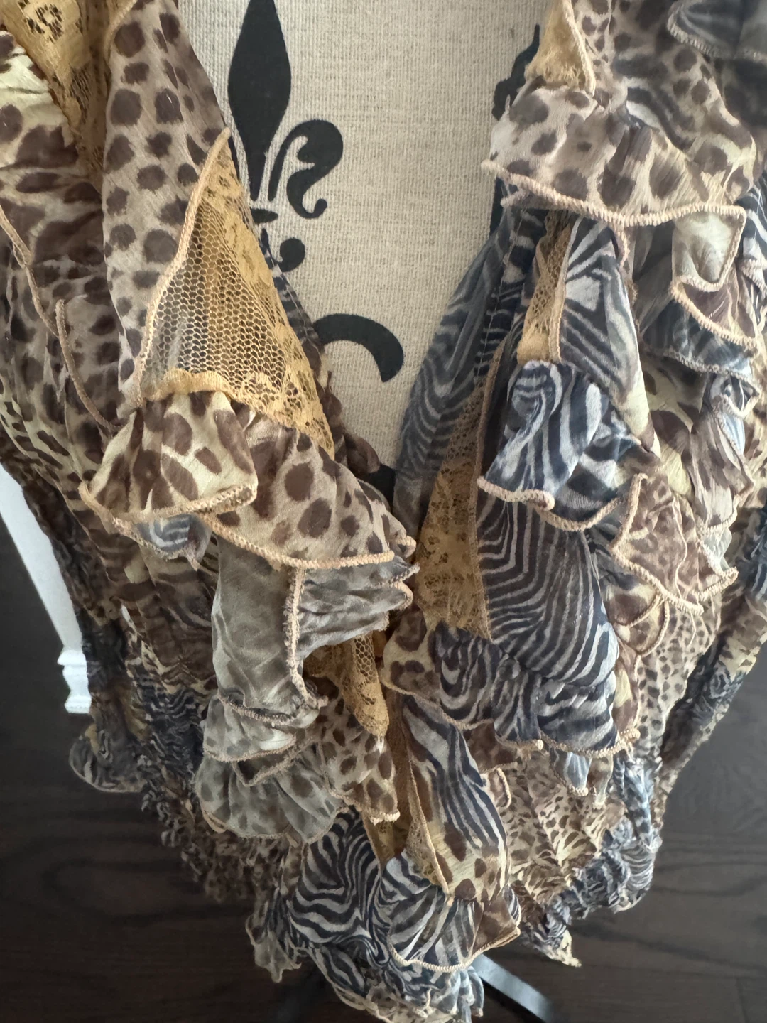 M.K. Solo Sheer Animal Print Ruffle Blouse Size L - photo 2
