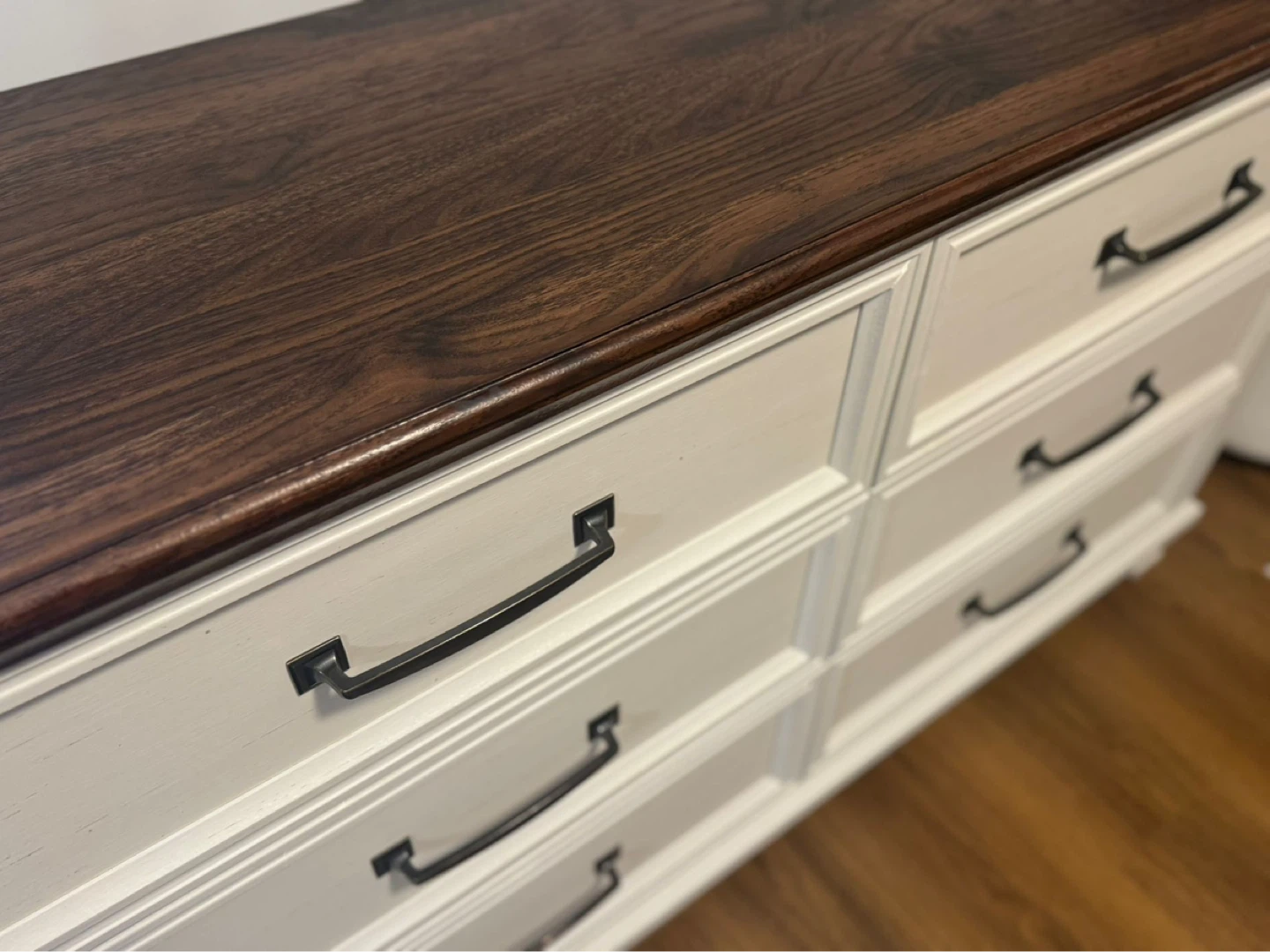 Dresser - photo 2