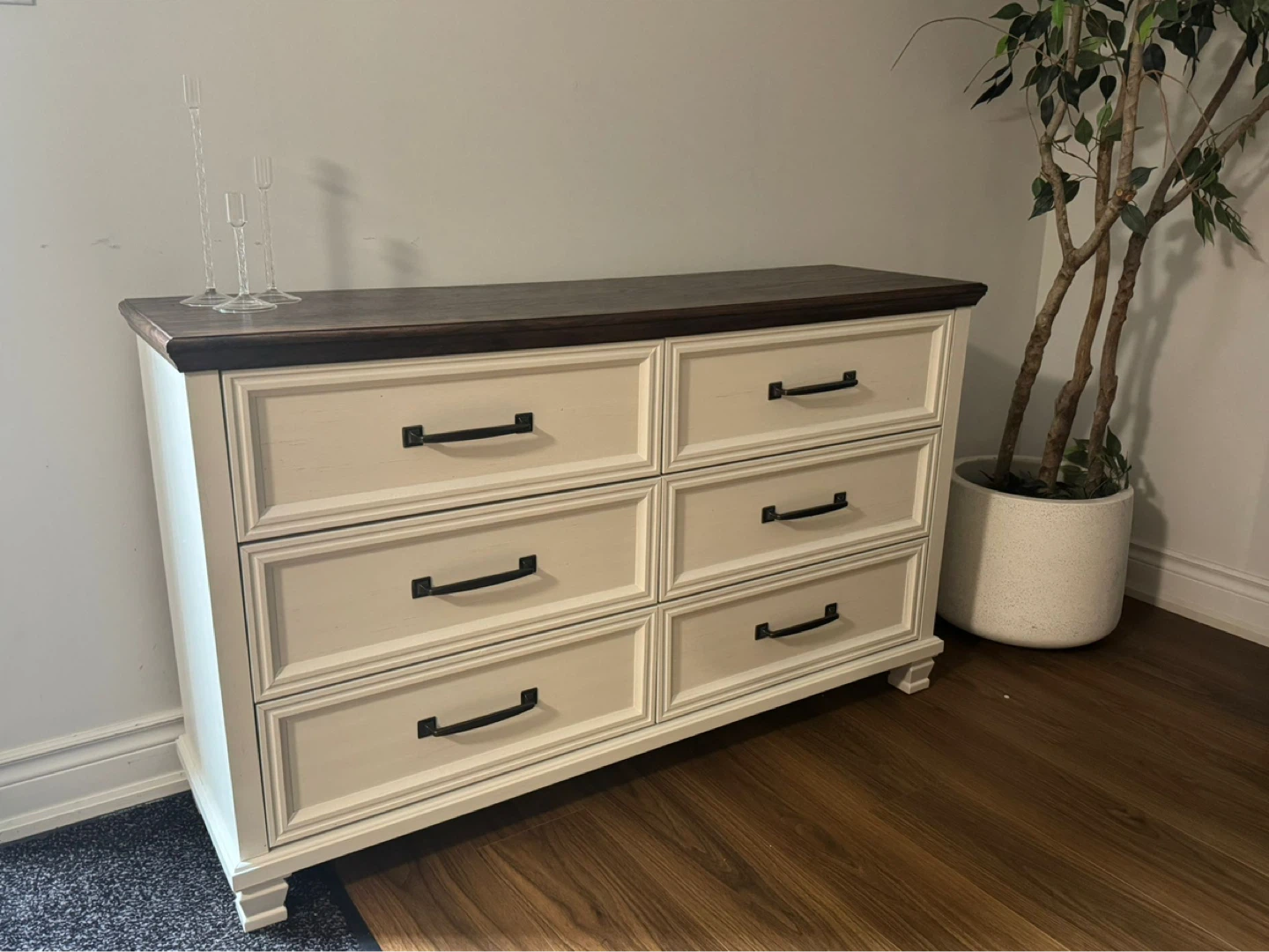 Dresser - photo 3